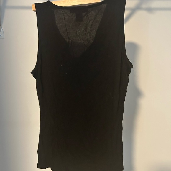 ❤️2/20-White House Black Market Draped Black Tank Top - Picture 4 of 4